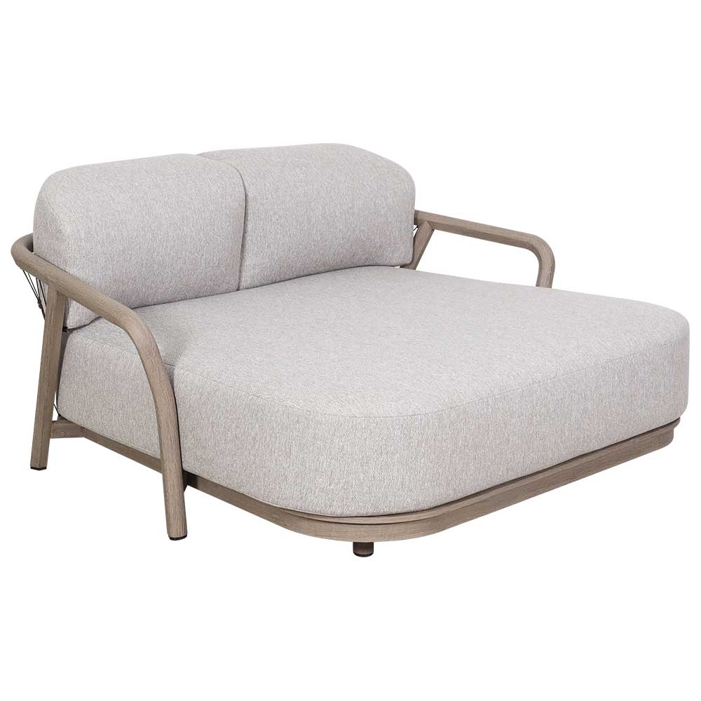 Chester Outdoor Daybed with 4 pillows