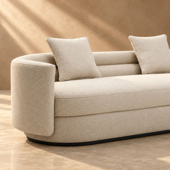 Marenza-Sofa-Lifestyle
