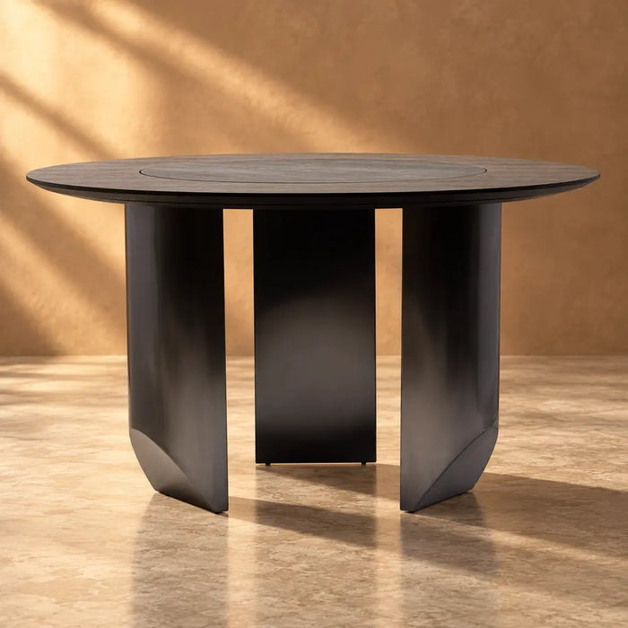 Valenza-Round-Dining-Table-Studio